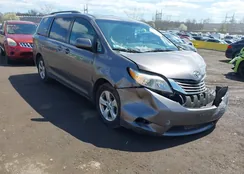 5TDKK3DC6FS649056: 41978844