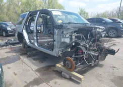 1GKS2EEF0BR174702: 41986319