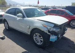 JN8CS1MW7EM413033: 41993136