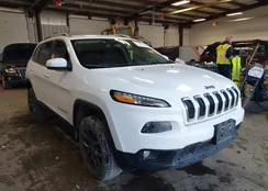 1C4PJMCS5GW373641: 41997516