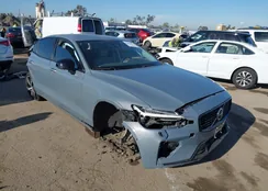 7JRL12TL5RG324532: 42004470