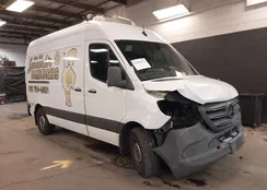 WD3PF0CD7KP054749: 42061954