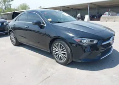 W1K5J4GB3MN157568: 42063243