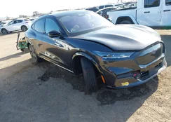 3FMTK2SU4NMA38950: 42087808