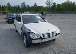 WDBRH61J94F511752: 42100396