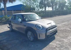 WMW53DH09P2T51901: 42108680