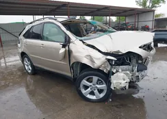 2T2GK31U17C014223: 42115806