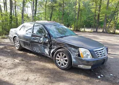 1G6KD57Y79U142537: 42119235