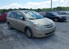 5TDBK22CX8S016463: 42131692