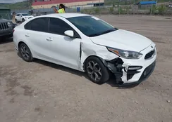 3KPF24AD4ME313658: 42134086