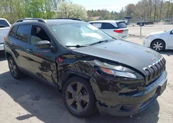 1C4PJLCB1GW307372: 42135392