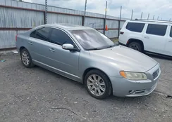 YV1952AS2B1139204: 42147126