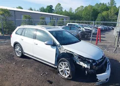 3VWH17AU1JM754093: 42150024