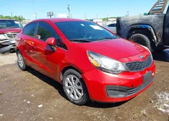 KNADM4A3XF6461019: 42158473