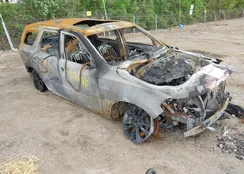 1C4SDJCT5NC215615: 42164418