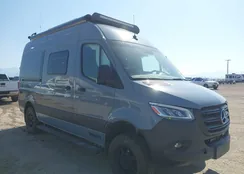 WD4FF0CD3KP141393: 42164445