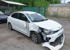 3KPA24AD4ME369433: 42170032