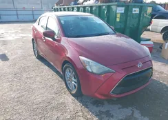 3MYDLBZV0GY106968: 42175746