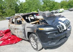 1C4PJMCS7GW252416: 42183656