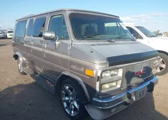 1GDEG25K9PF513953: 42194799