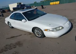 1LNFM92V4WY615099: 42197737