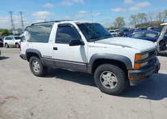 1GNEK18K4RJ367025: 42198858