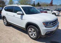 1V2KR2CAXJC586848: 42200959