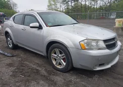 1B3CC5FB2AN176824: 42201641