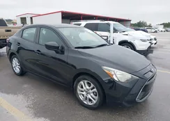 3MYDLBYV2JY326394: 42205735