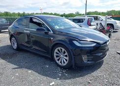 5YJXCDE27HF049989: 42209009