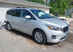 KNDMB5C15J6376317: 42225068