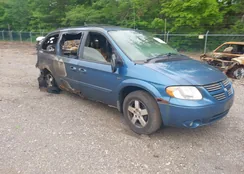 2D4GP44LX5R300649: 42251092