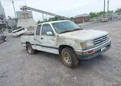 JT4TN12D9V0033820: 42251339