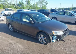 3VWLL7AJ7CM081288: 42263252