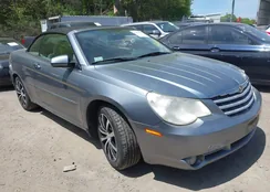 1C3LC65M38N675928: 42264103