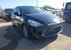 3MYDLBZV4GY140248: 42282531