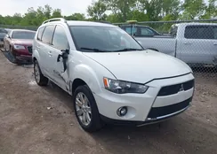 JA4AT3AW8AZ009830: 42282853