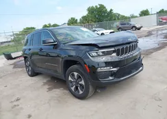 1C4RJYB63N8717876: 42289481