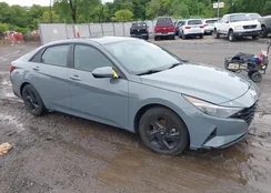 KMHLM4AJ7NU023884: 42301766