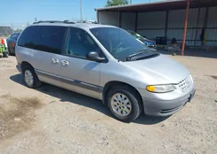 2P4GP45G5YR537211: 42302745