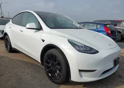 5YJYGDEE3MF068472: 42301896