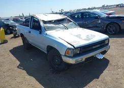 JT4RN81A3L5058528: 42303582