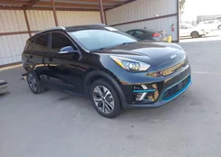 KNDCE3LG8N5134984: 42304427