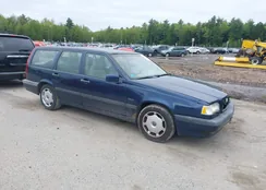 YV1LW5544V2322747: 42313748