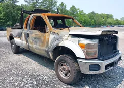 1FT7X2B67FEA08647: 42318472