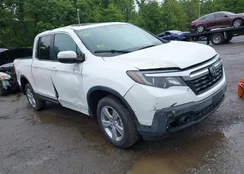 5FPYK3F52LB030440: 42321758