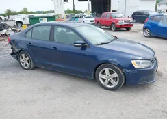 3VWLL7AJ1CM394773: 42324711