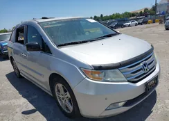 5FNRL5H98CB068003: 42325594