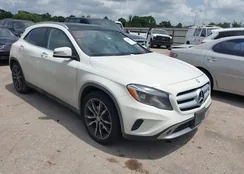 WDCTG4EB8FJ143561: 42332313