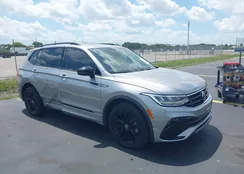 3VVCB7AX5NM063130: 42333700